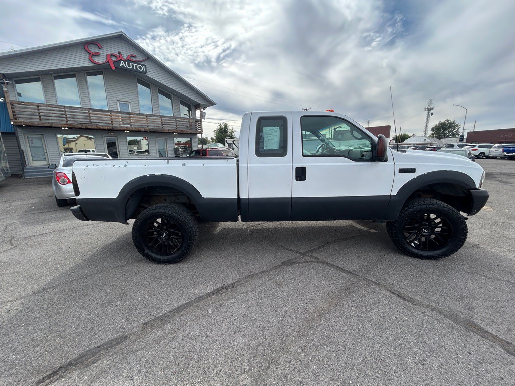 2001 Ford F-250 Image 8