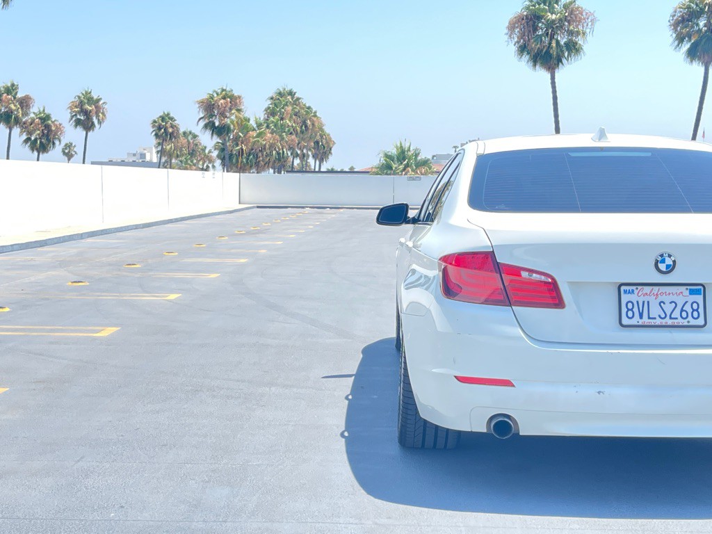 2011 BMW 5 Series Image 35
