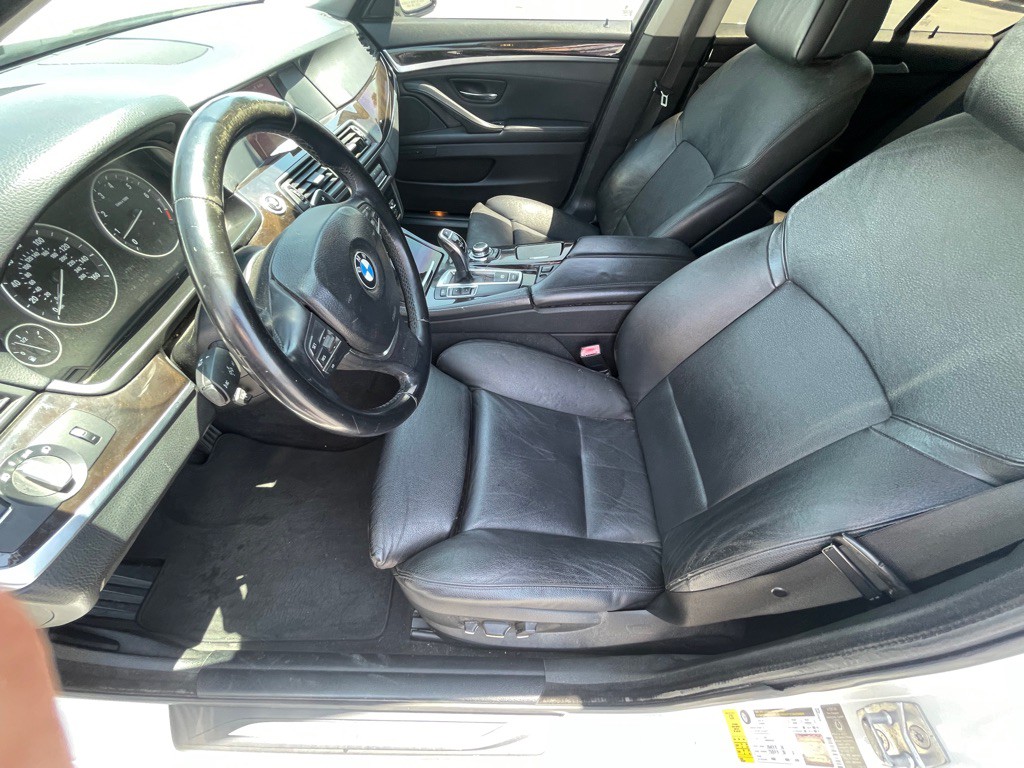2011 BMW 5 Series Image 44