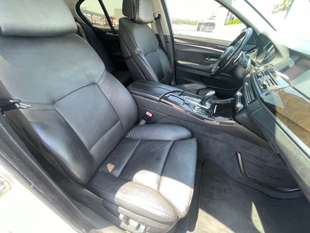 2011 BMW 5 Series Image 73