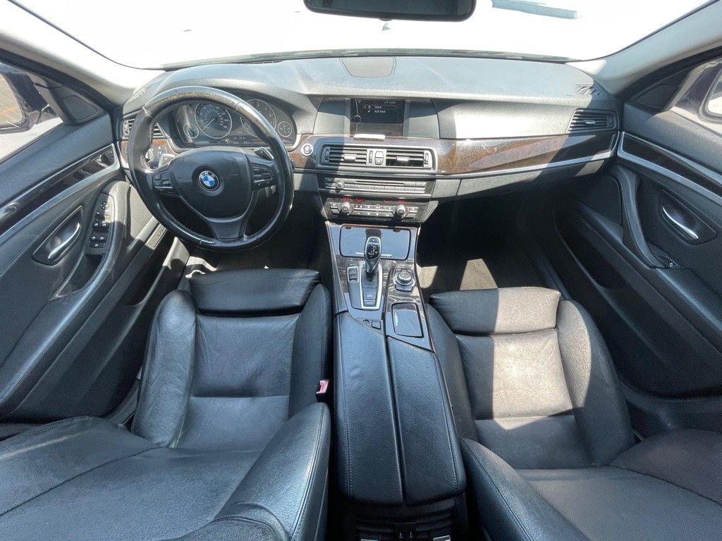 2011 BMW 5 Series Image 79