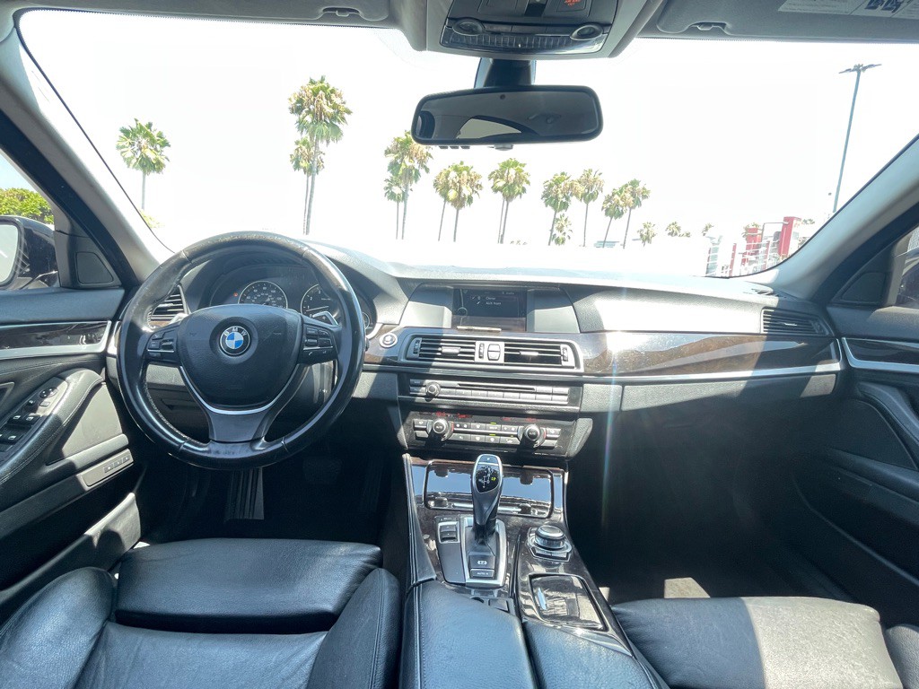 2011 BMW 5 Series Image 85
