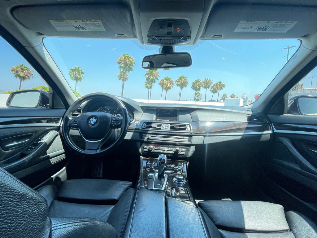 2011 BMW 5 Series Image 87