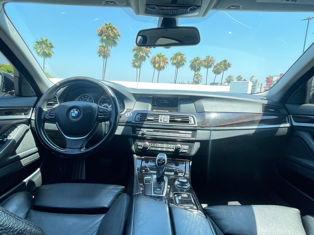 2011 BMW 5 Series Image 88