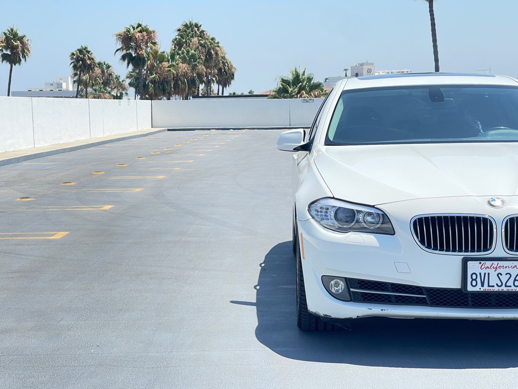 2011 BMW 5 Series Image 19