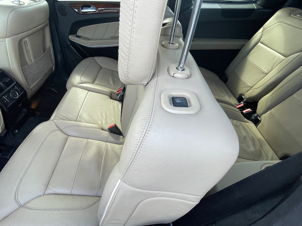 2014 Mercedes-Benz GL-Class Image 48