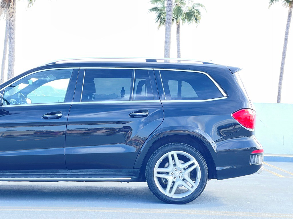 2014 Mercedes-Benz GL-Class Image 6