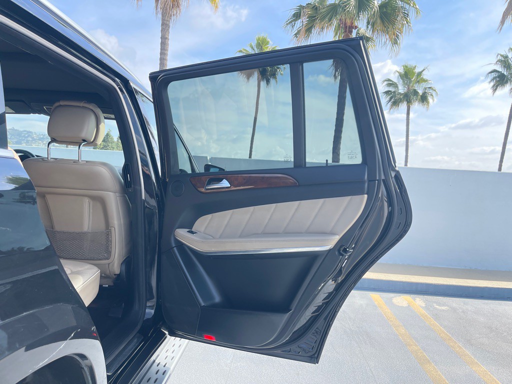 2014 Mercedes-Benz GL-Class Image 40
