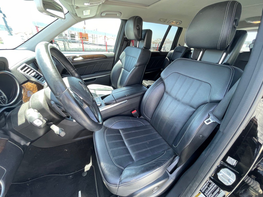 2014 Mercedes-Benz GL-Class Image 34