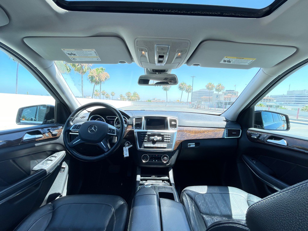 2014 Mercedes-Benz GL-Class Image 38