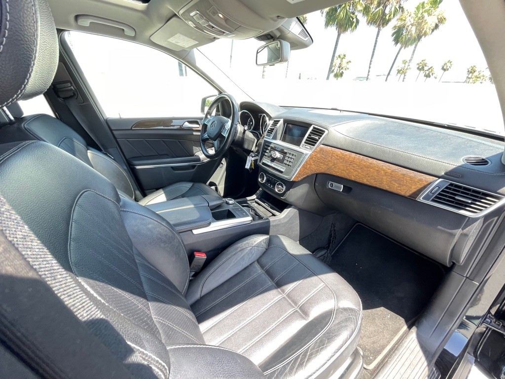 2014 Mercedes-Benz GL-Class Image 48