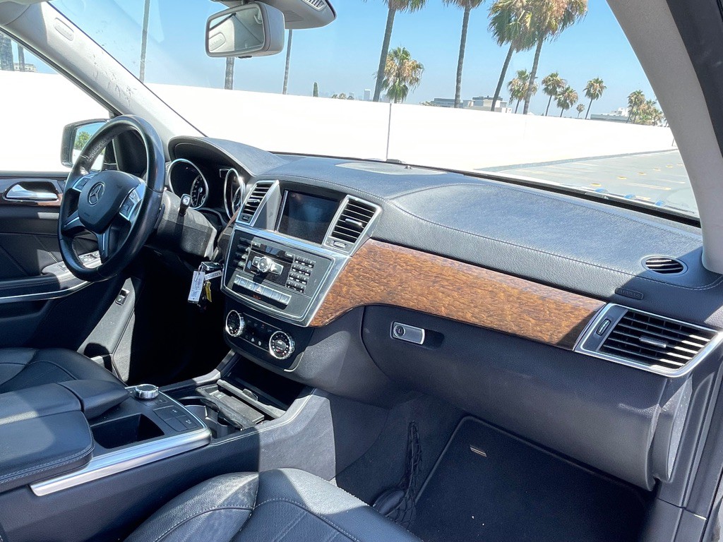 2014 Mercedes-Benz GL-Class Image 49