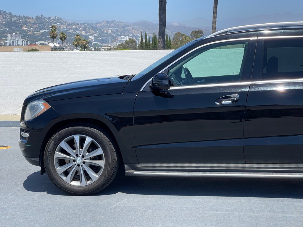 2014 Mercedes-Benz GL-Class Image 11