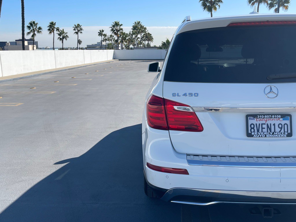 2016 Mercedes-Benz GL-Class Image 17