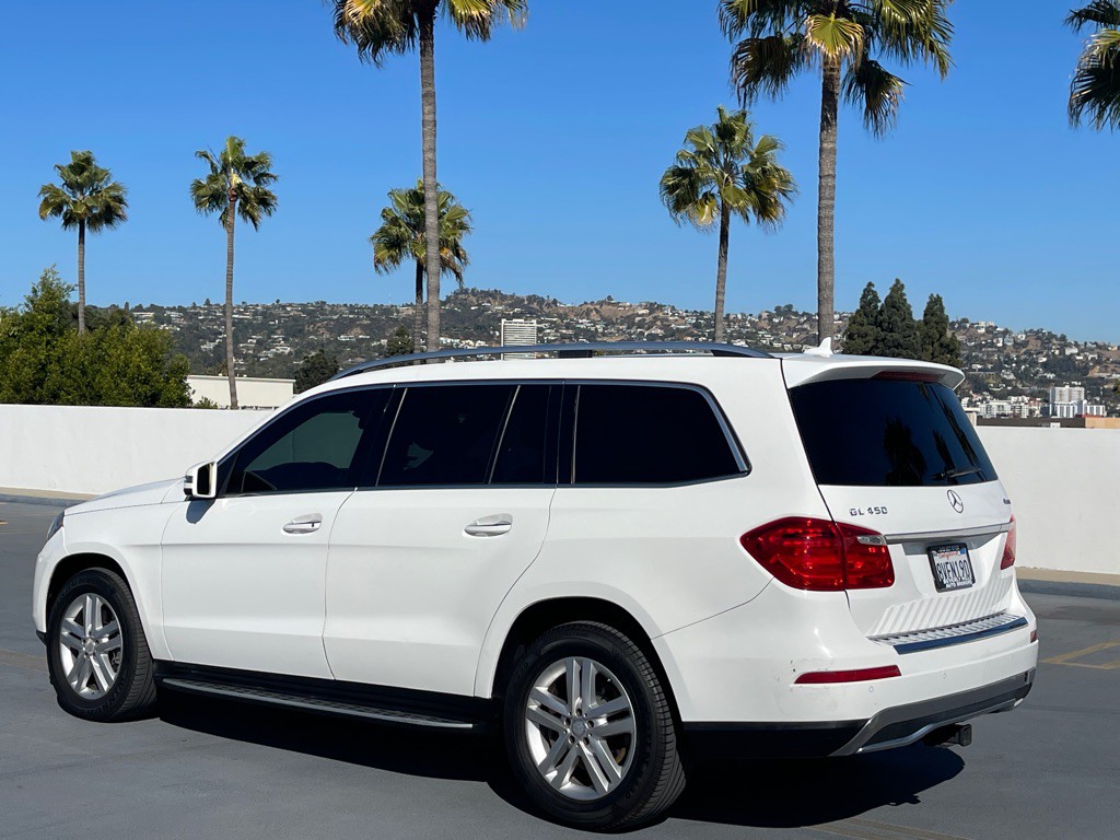2016 Mercedes-Benz GL-Class Image 24