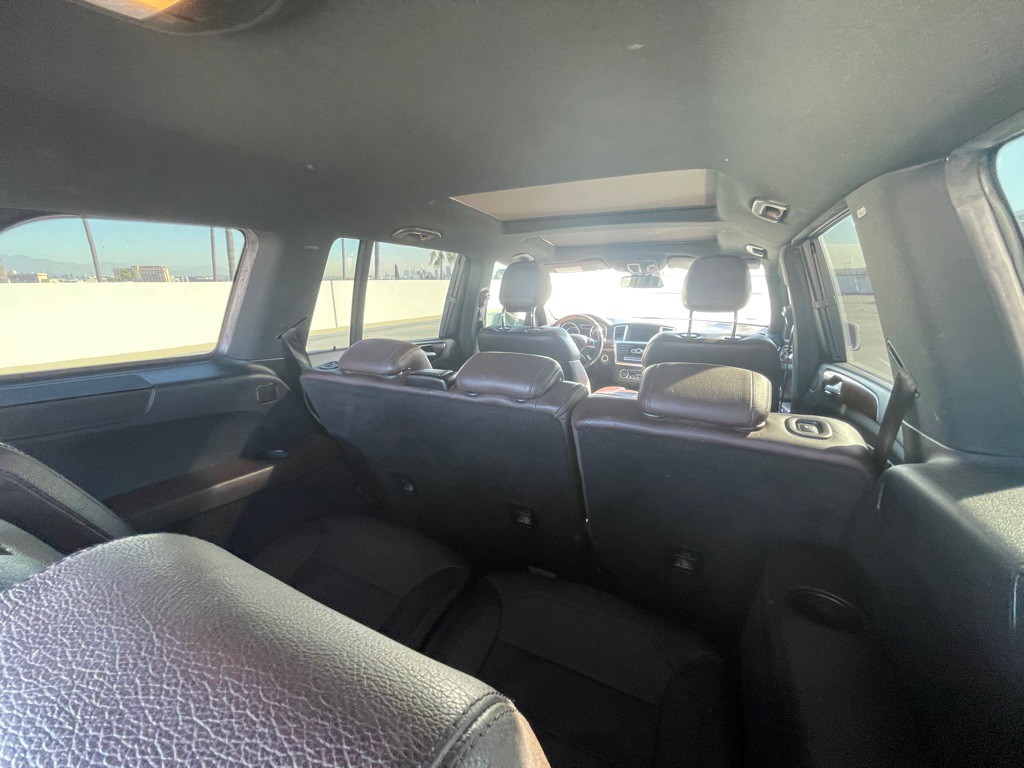 2016 Mercedes-Benz GL-Class Image 60