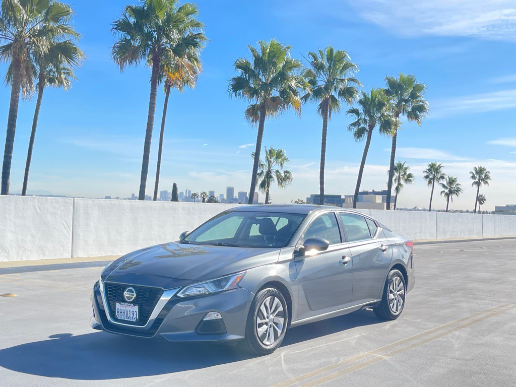 2019 Nissan Altima Image 4