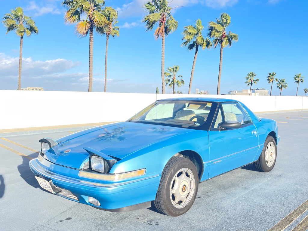 1991 Buick Reatta Image 26