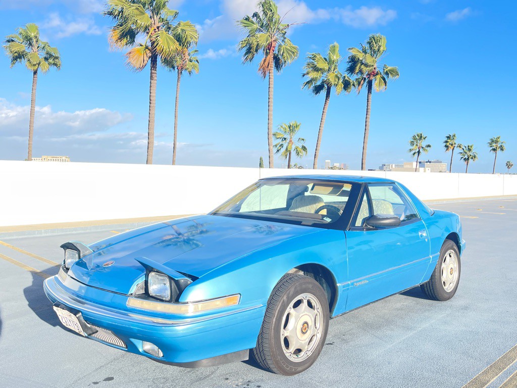 1991 Buick Reatta Image 27