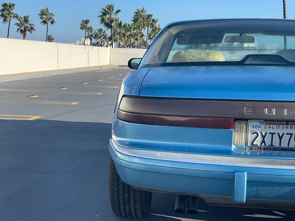 1991 Buick Reatta Image 37