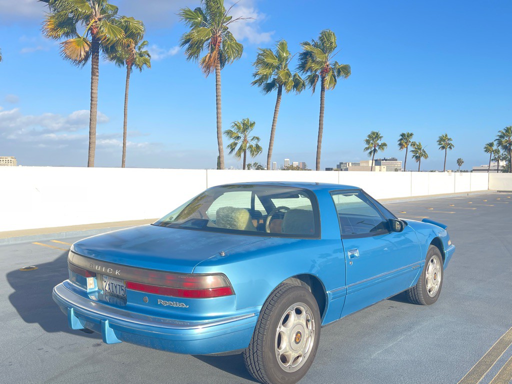 1991 Buick Reatta Image 42