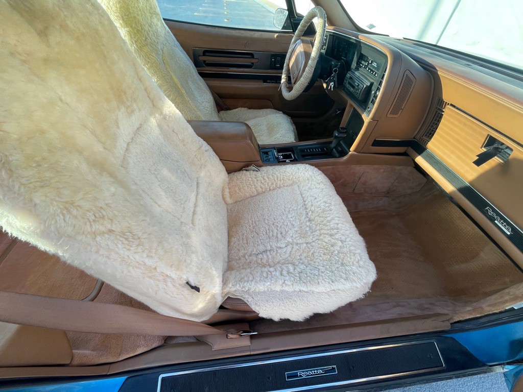 1991 Buick Reatta Image 70