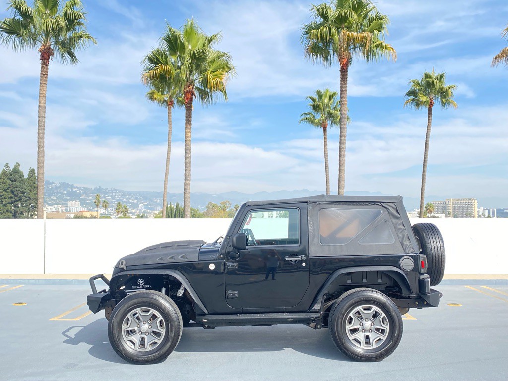 2014 Jeep Wrangler Image 10