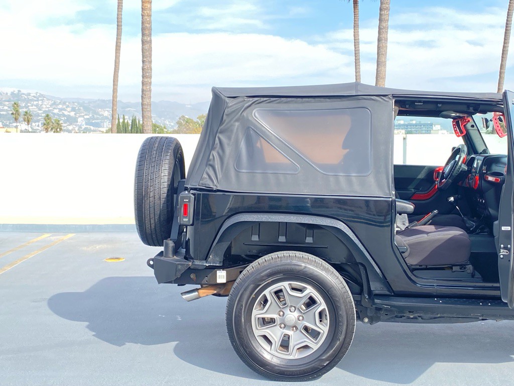 2014 Jeep Wrangler Image 68