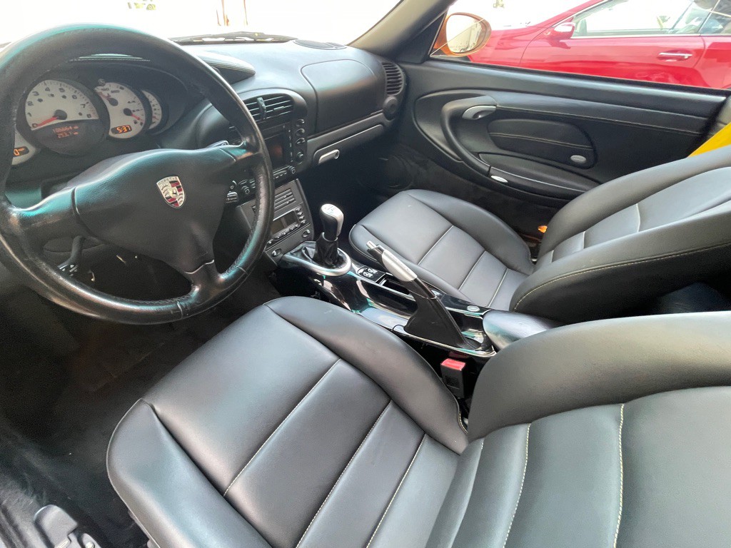 2003 Porsche 911 Image 6