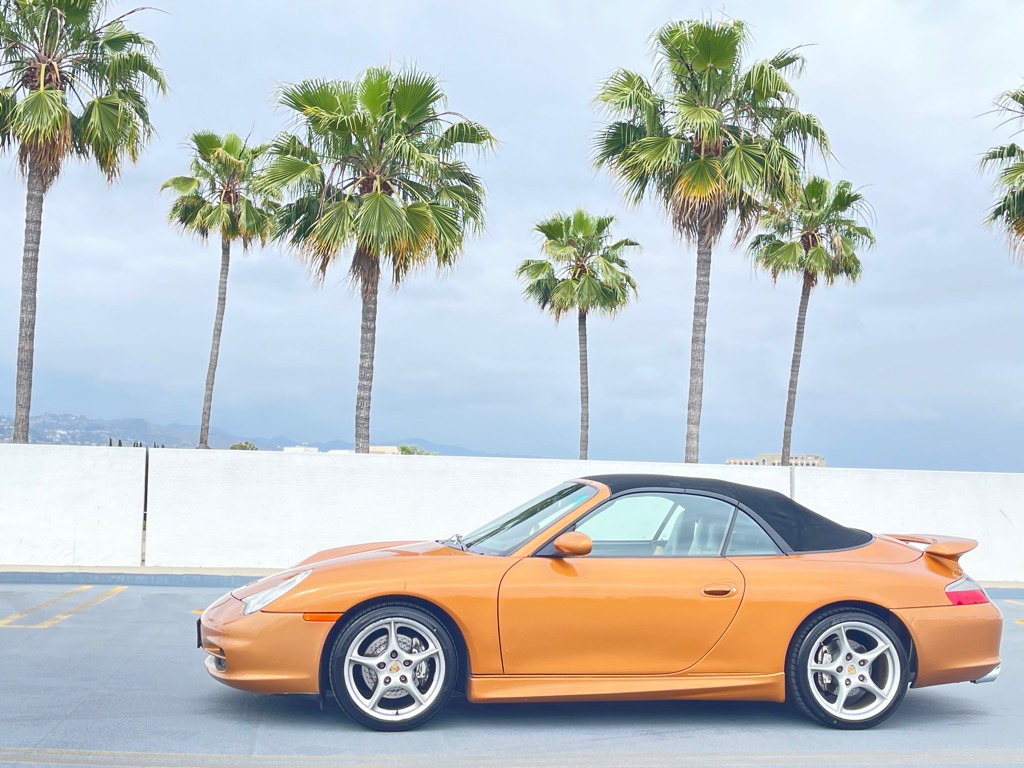 2003 Porsche 911 Image 20