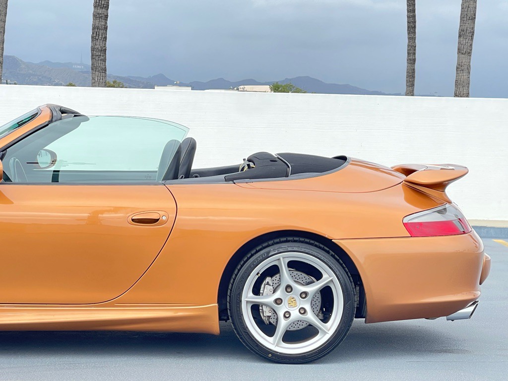2003 Porsche 911 Image 28