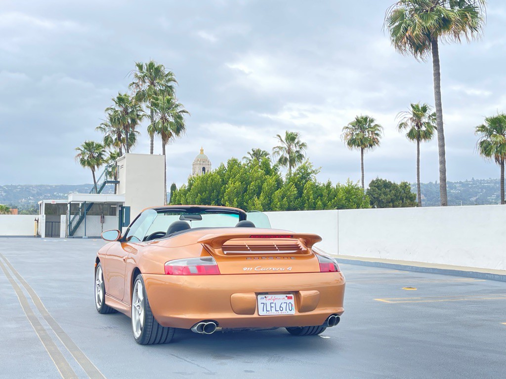 2003 Porsche 911 Image 30