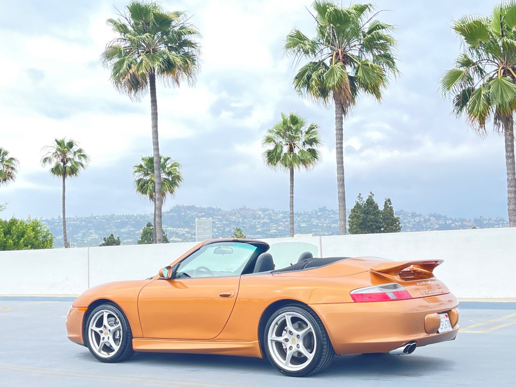 2003 Porsche 911 Image 33