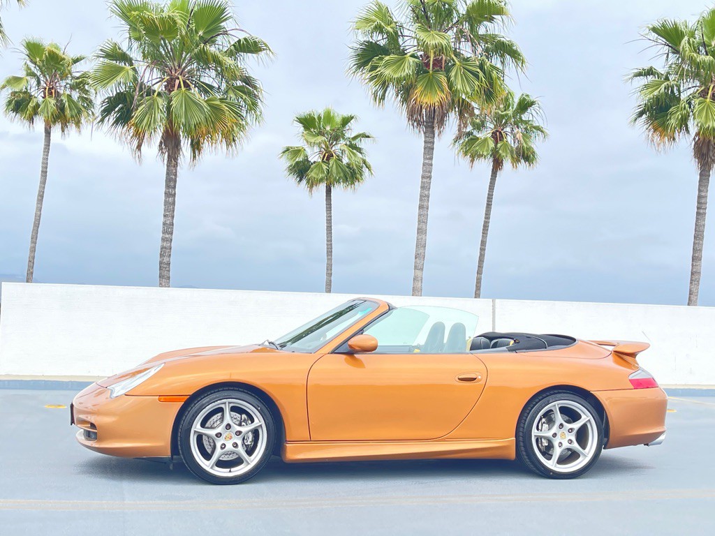 2003 Porsche 911 Image 38
