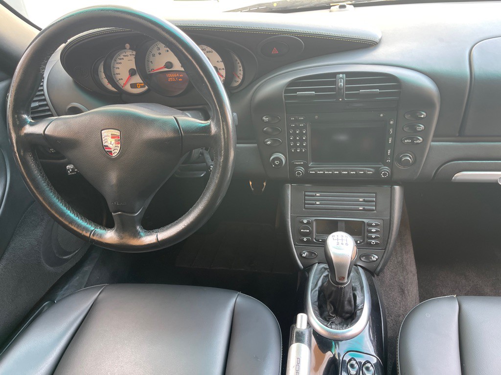 2003 Porsche 911 Image 104