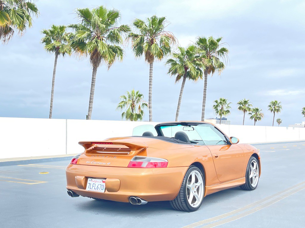2003 Porsche 911 Image 2