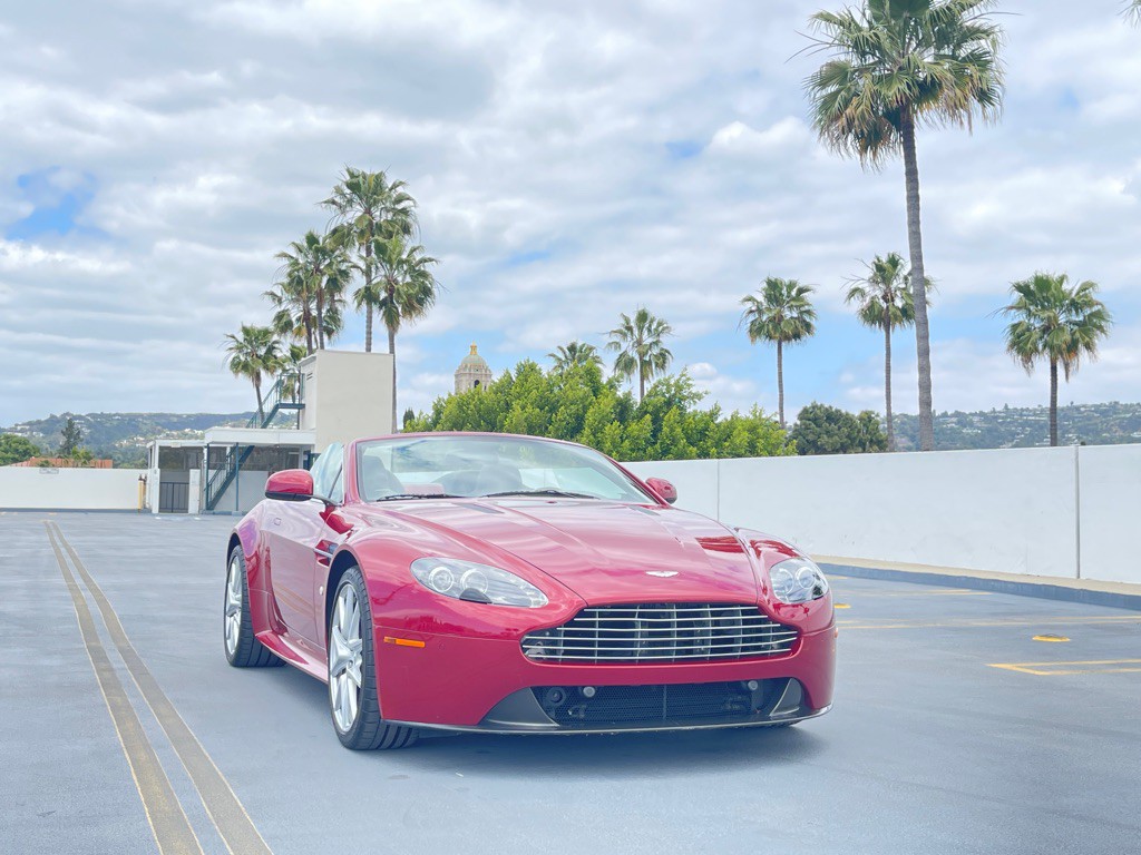 2011 Aston Martin V8 Image 53