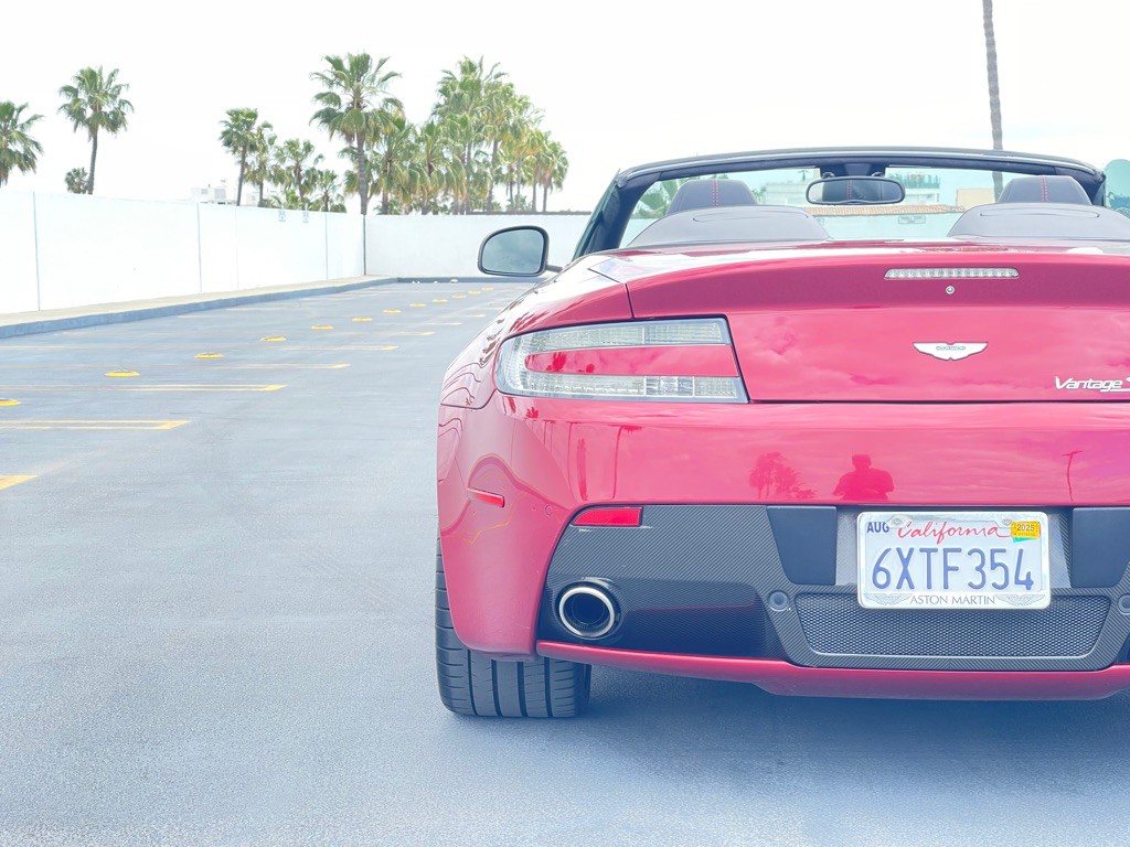 2011 Aston Martin V8 Image 61