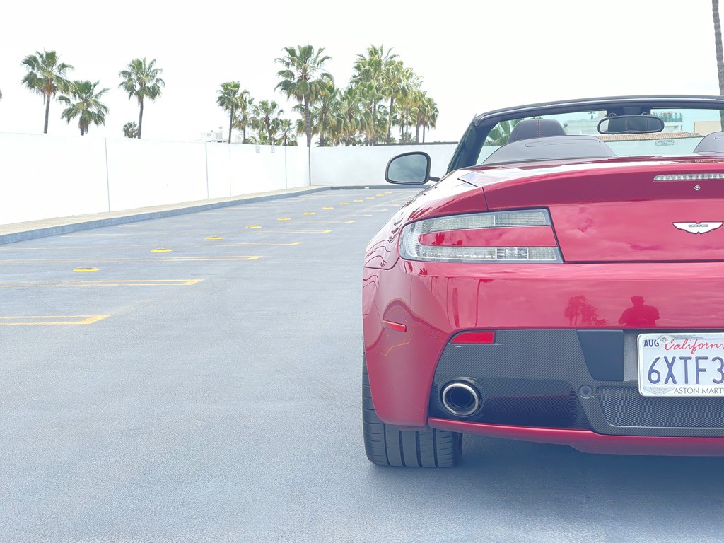 2011 Aston Martin V8 Image 63