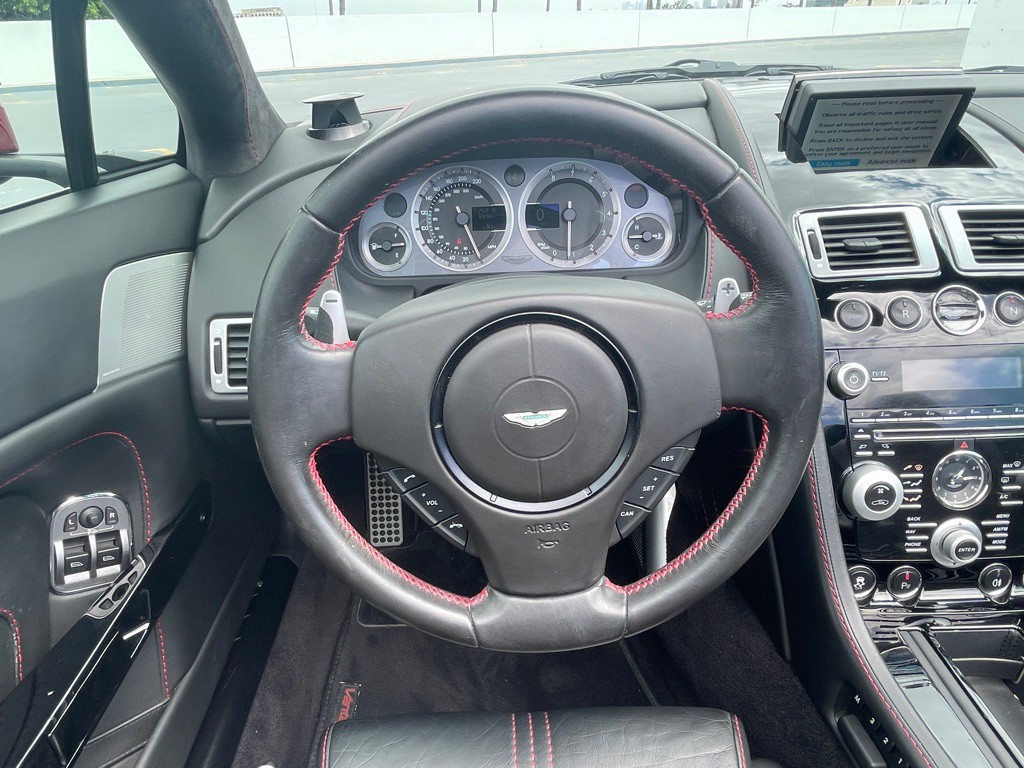 2011 Aston Martin V8 Image 115