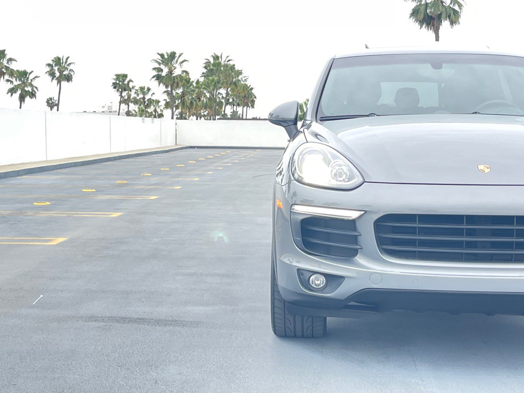 2016 Porsche Cayenne Image 19