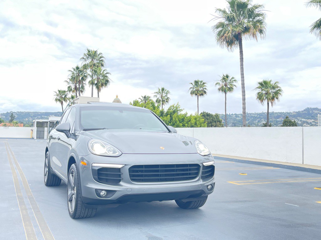 2016 Porsche Cayenne Image 22
