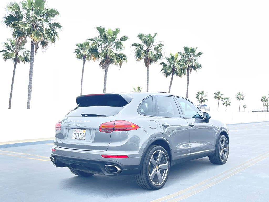 2016 Porsche Cayenne Image 29