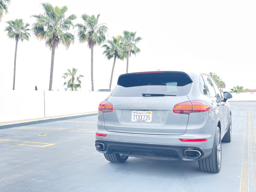 2016 Porsche Cayenne Image 30
