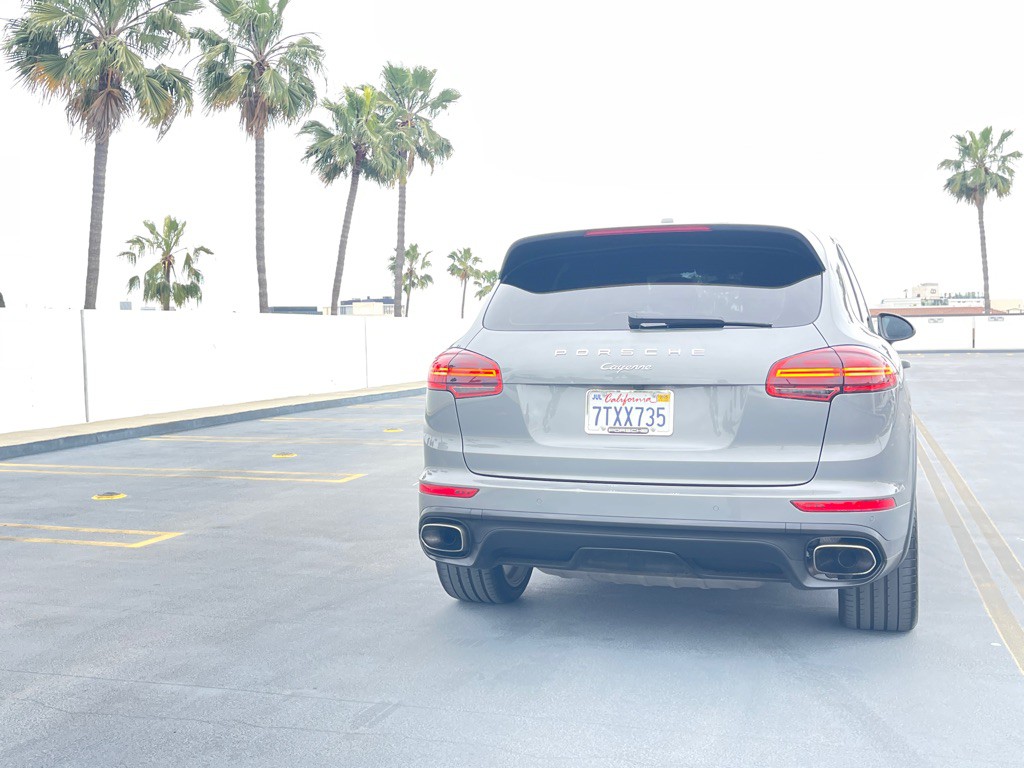 2016 Porsche Cayenne Image 31