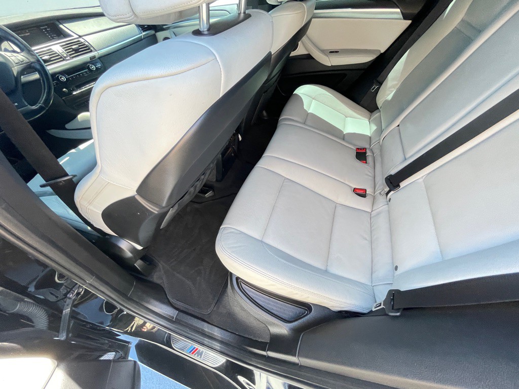 2014 BMW X6 Image 48