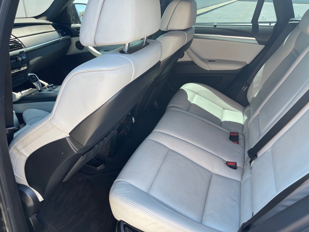 2014 BMW X6 Image 51