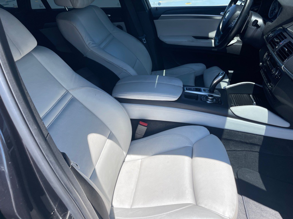 2014 BMW X6 Image 57