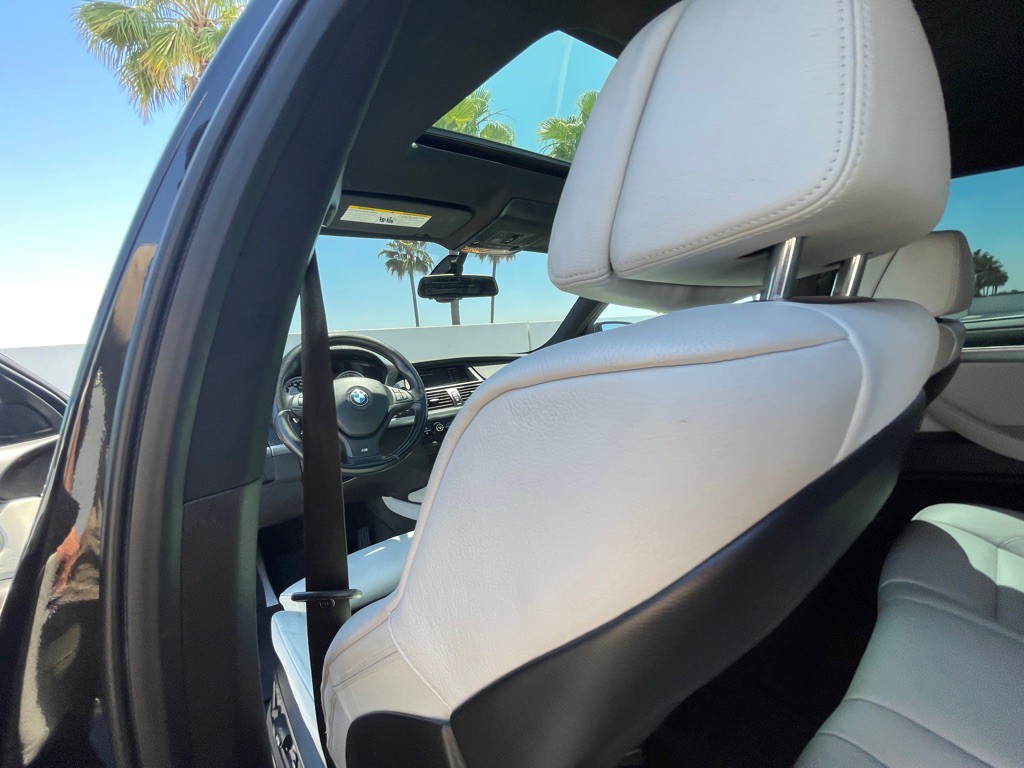 2014 BMW X6 Image 64