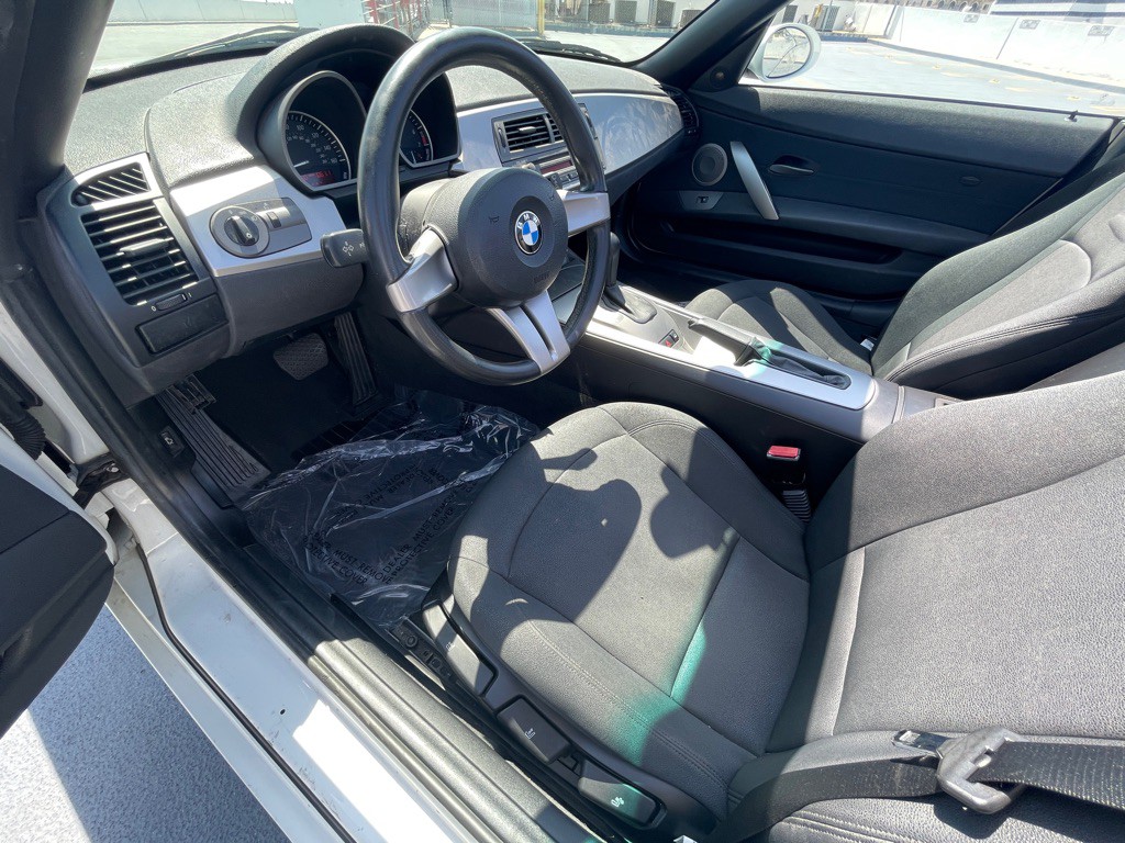 2003 BMW Z4 Image 5